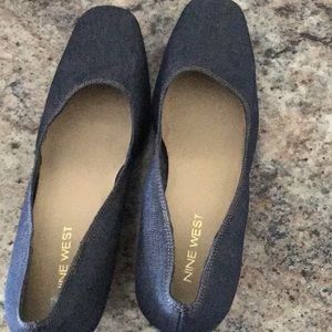 Ladies Nine West (Upper Fabric Leather Sole) Shoe